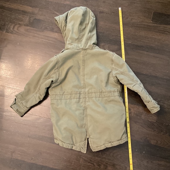 GAP cargo army/sherpa jacket 4T - Picture 6 of 14
